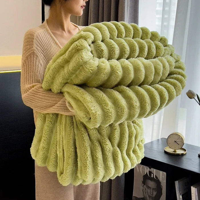 CloudWeave™ Premium Blanket