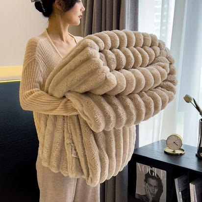 CloudWeave™ Premium Blanket