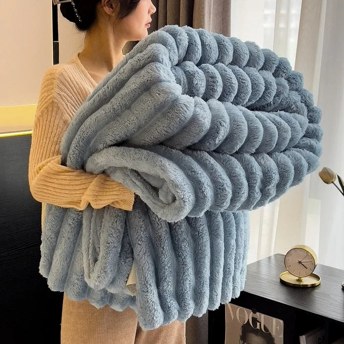 CloudWeave™ Premium Blanket