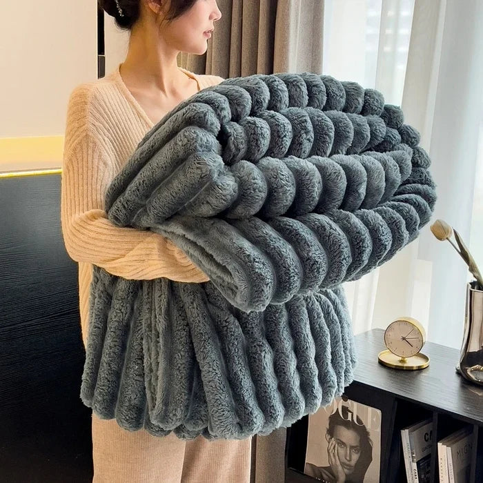 CloudWeave™ Premium Blanket